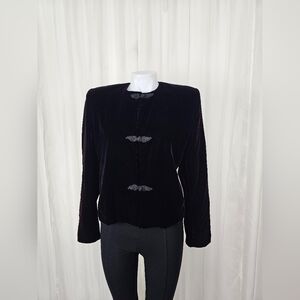Vintage Carroll Reed Black Velvet Jacket Frog Buttons size 8